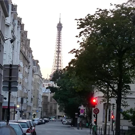 Apartment Centre 15e Near Montparnasse Paris