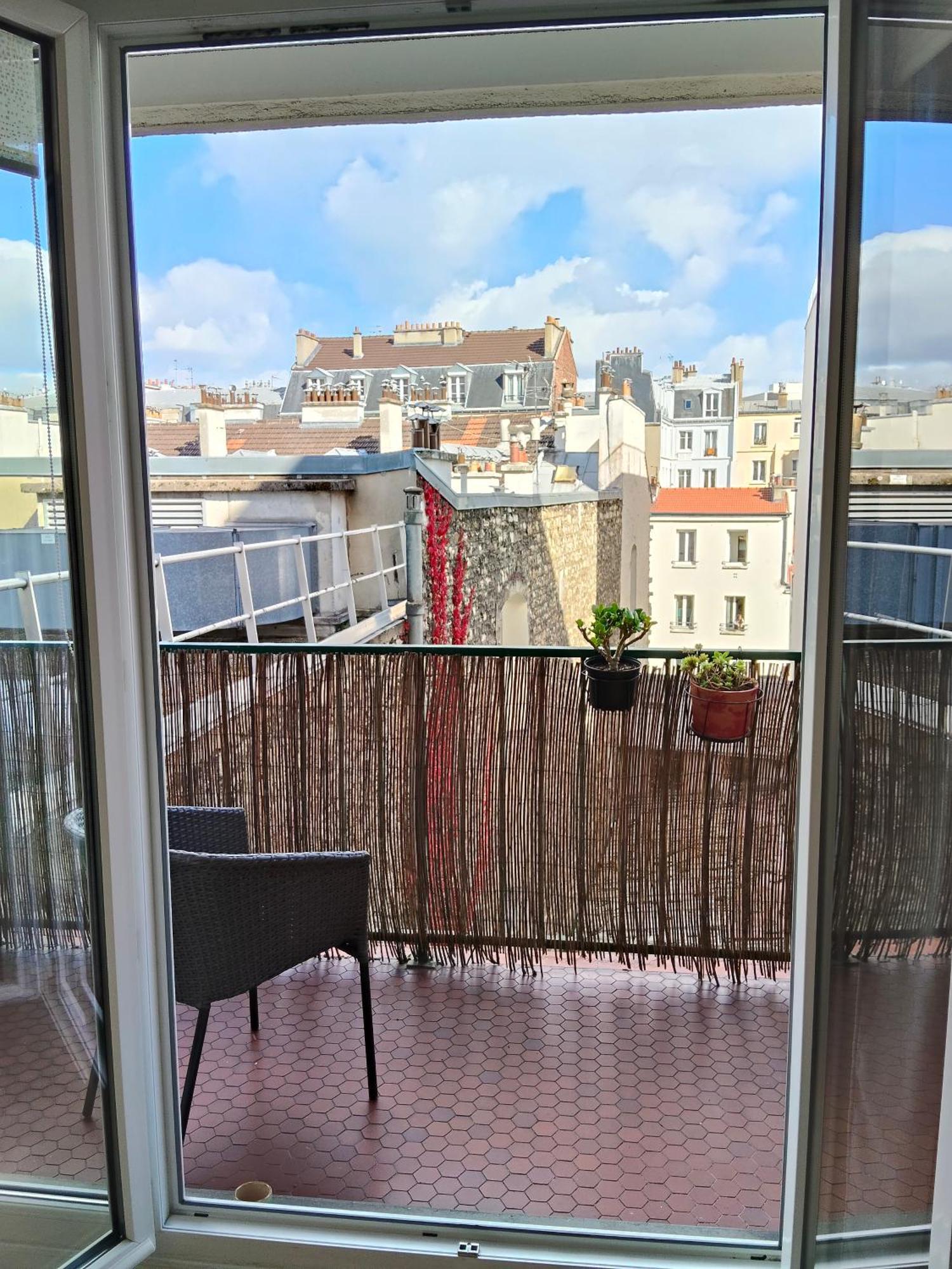 Centre 15e Near Montparnasse